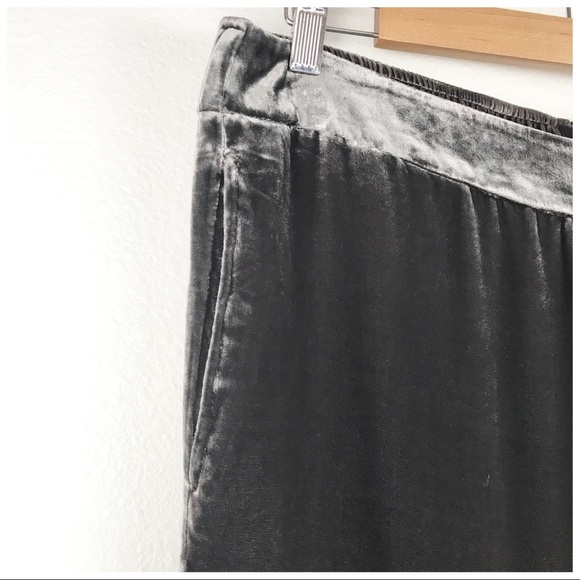 Sundance Festive Flare Gray Velvet Pants Size Petite Medium - Picture 6 of 8